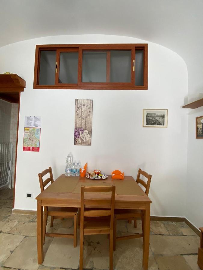 Home Sweet Home Rooms Bari Exterior foto