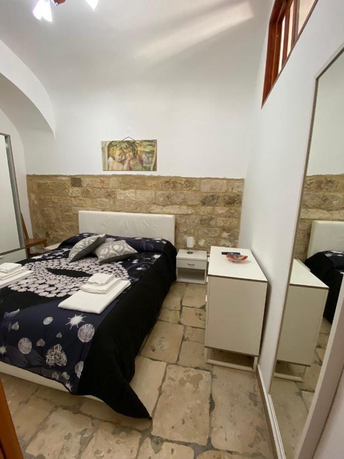 Home Sweet Home Rooms Bari Exterior foto